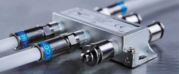 Abzweiger und Verteiler bei DZ Elektrotechnik GmbH in Stuttgart