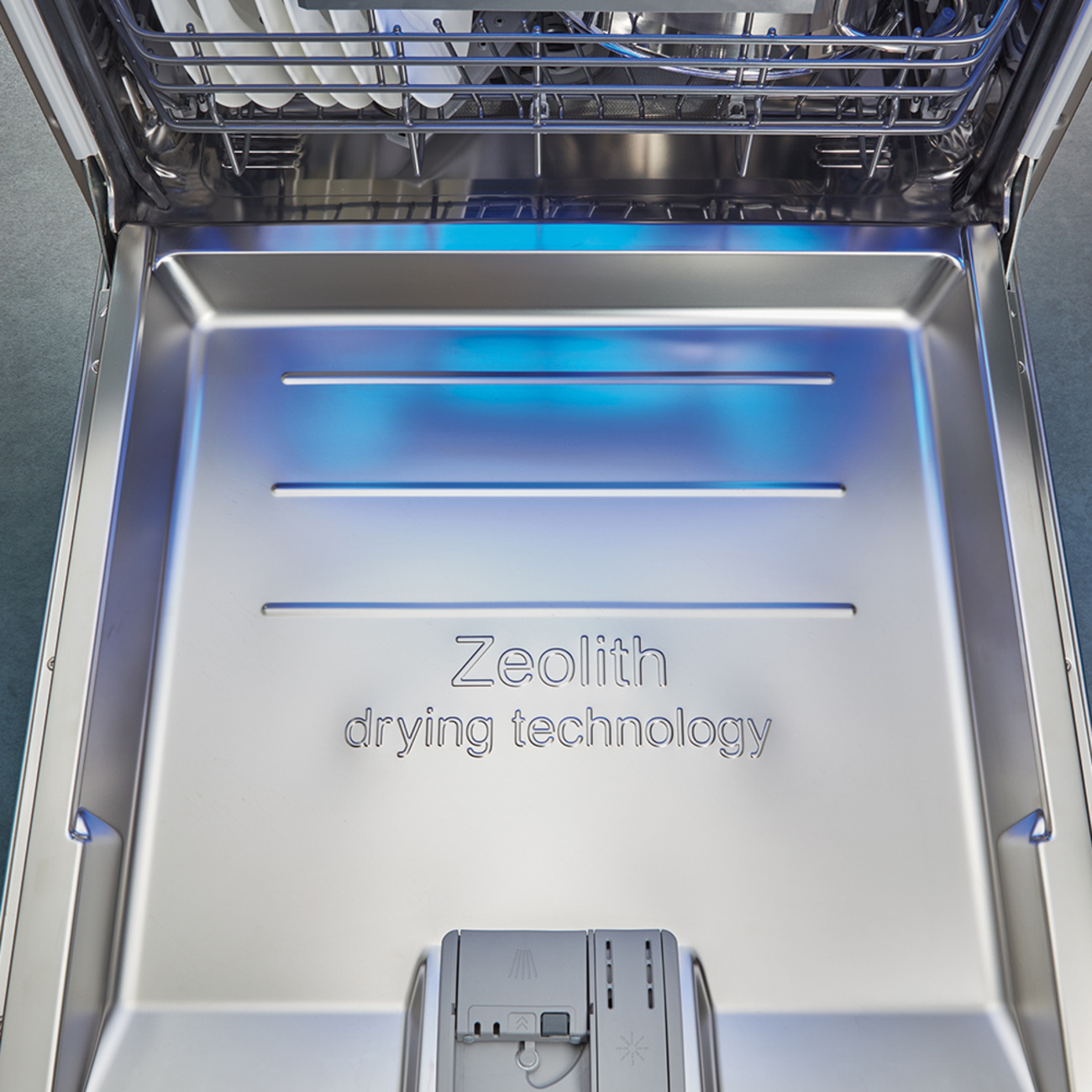 Zeolith Trocknen – Für glänzende Spülergebnisse bei DZ Elektrotechnik GmbH in Stuttgart