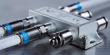 Abzweiger und Verteiler bei DZ Elektrotechnik GmbH in Stuttgart